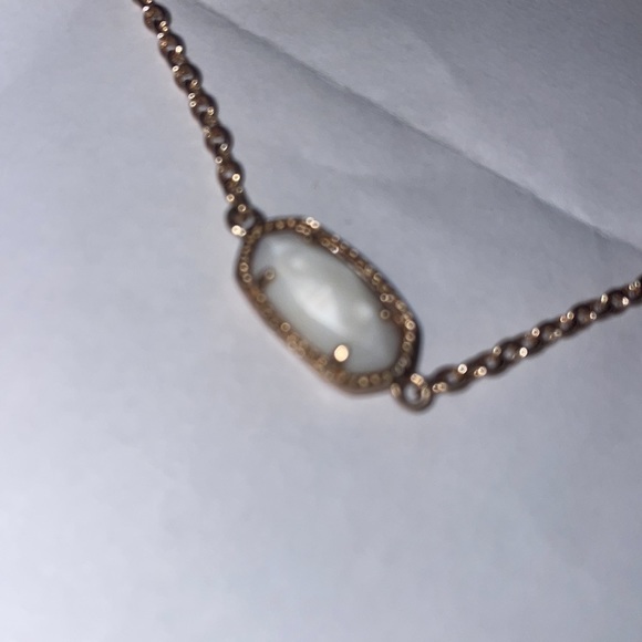 Kendra Scott Rose Gold Elaina Bracelet with white stone - Picture 3 of 4